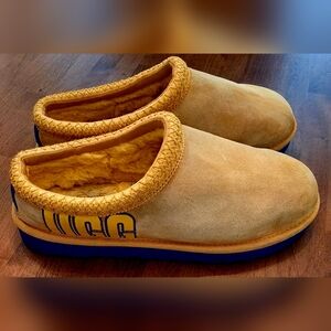 UGG Men Sz 9 Tasman Graphic Outline Wool Slippers - Gold/Royal Blue 1134453